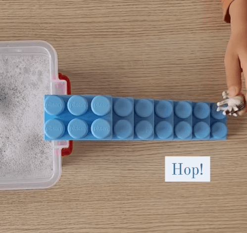 Oyunla öğrenme: blok köprü ve Hop!